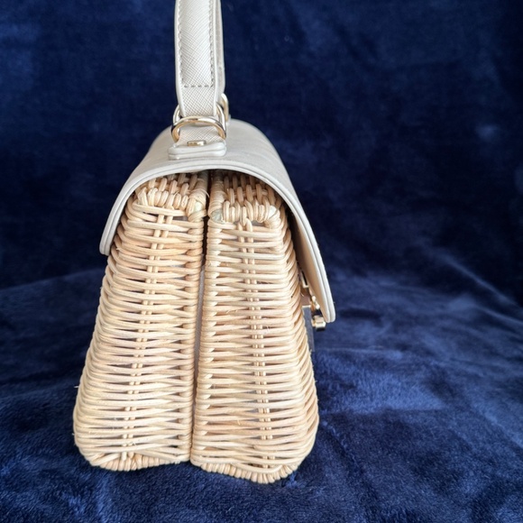 Madison West Straw Bag - Picture 5 of 9